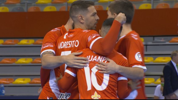 Primera victoria liguera del Jimbee Cartagena (5-1)