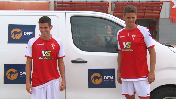 Hugo Álvarez y Alfaro ya visten la camiseta del Real Murcia