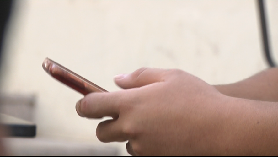 Los murcianos, los españoles que más tiempo dedican cada día a su smartphone