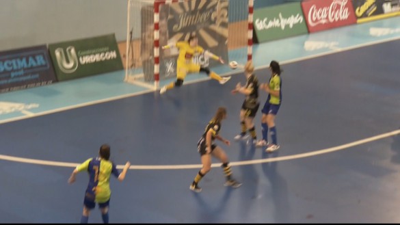 El Jimbee accede a la final europea tras ganar a las campeonas croatas (3-0)