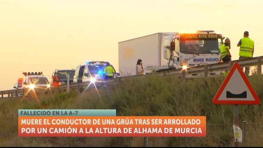 Fallece tras ser atropellado por un camión en la autovía A-7, en Alhama de Murcia
