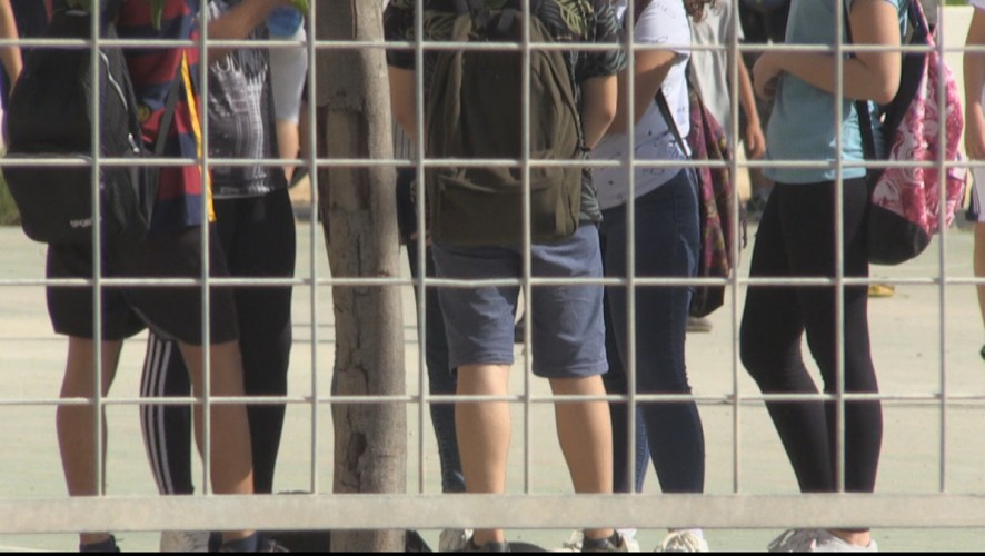 Un menor amenaza con una navaja y agrede a otro en un instituto de Librilla