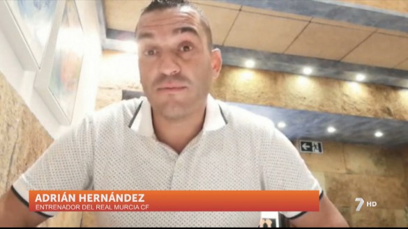 Adrián Hernández: “Quiero al Chumbi del Lorca”