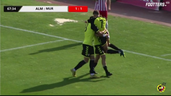 El Real Murcia vuelve a la senda de la victoria ante el Almeria B (1-3)