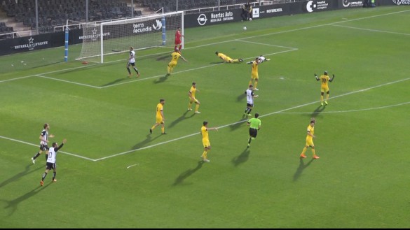 El Cartagena no pasa del empate frente al Villanovense (1-1)