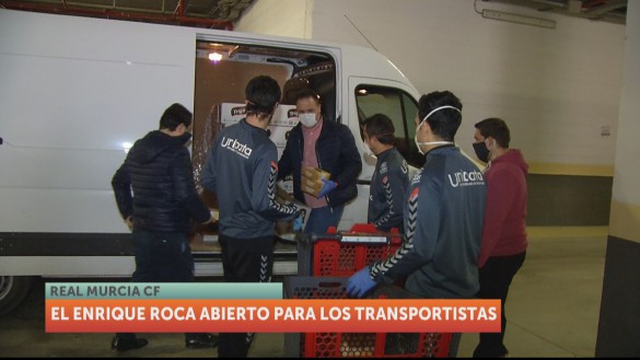 El estadio Enrique Roca abre sus puertas para avituallar a los transportistas