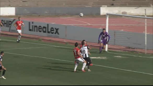 Golpe duro para el Real Murcia tras caer ante la Balompédica Linense (1-0)
