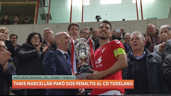 El Real Murcia, campeón de la Copa Federación tras ganar al Tudelano en los penaltis (1-1)