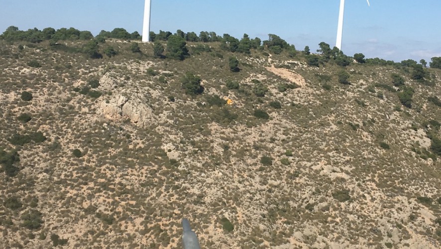 Muere un parapentista tras caer más de 30 metros en la Sierra del Buey, en Jumilla