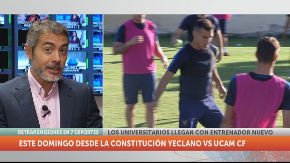 Viaje universitario a Yecla con entrenador nuevo