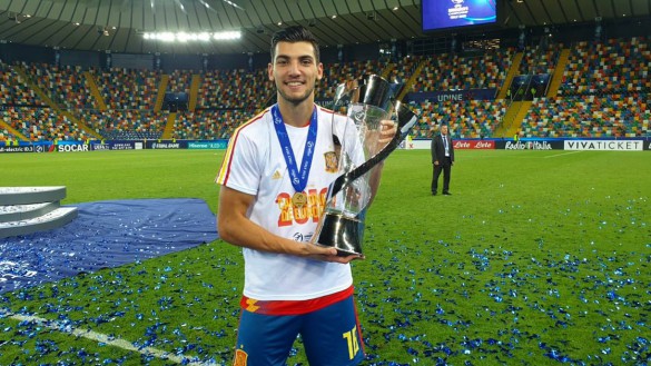 El murciano Rafa Mir, campeón de Europa Sub-21 con la Selección