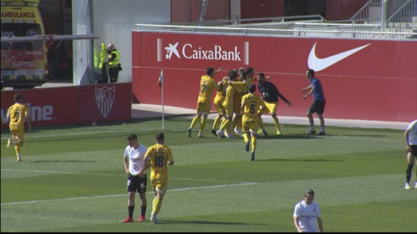 Aketxe sale al rescate del UCAM Murcia (0-1)