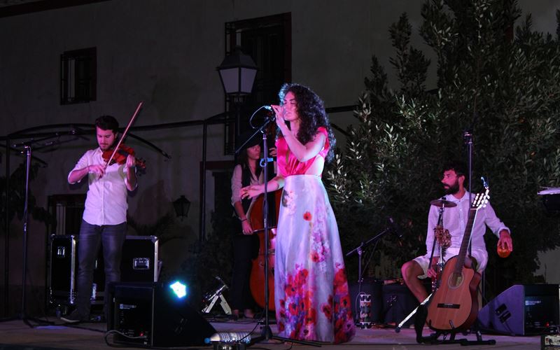 Amarela presenta en Puerto Lumbreras ‘El viaje de la luz’, nuevas canciones con tintes folk y jazz