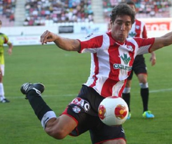 El delantero Álvaro Montero firma por el FC Cartagena