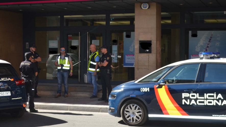 Detenido una hora después de atracar un banco en Molina