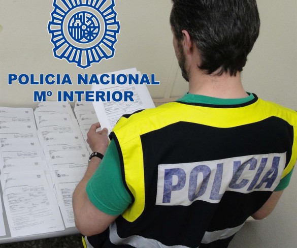 Detenida la exdirectora de una sucursal bancaria y sus colaboradores por estafar con líneas de descuento