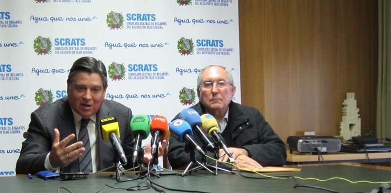 Los regantes acudirán a la CHS a exigir recursos extraordinarios para el trasvase