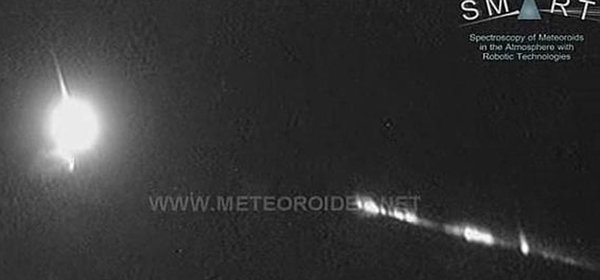 Una bola de fuego 10 veces más brillante que la Luna se deja ver en Murcia