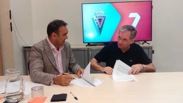 7TV y el Real Murcia firman un acuerdo para la retransmisión de partidos