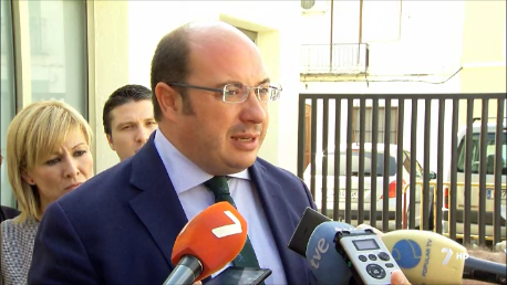 Pedro Antonio Sánchez garantiza que el Gobierno regional “no va a fallar” a los regantes