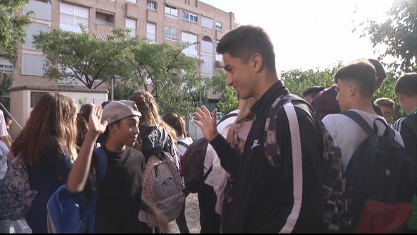 Un alumno de instituto de Lorca salva a un compañero con la maniobra Heimlich